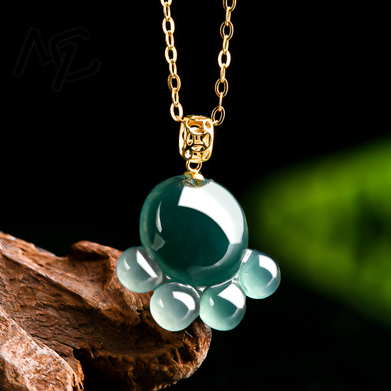 Colar com Pingente de Jade Nat - Jewelry & Watches Sp Zo O avaliação e preço